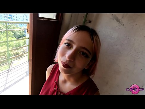 ❤️ 학생 관능적 인 짜증 아웃백에서 낯선 사람 얼굴에 정액 포르노 vk ko.liporno.ru에서 ☑